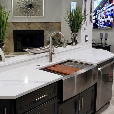 Single Bowl  Farmhouse Kitchen Sink 33x22 Inch , 16 Gauge Curved Apron Front Sink